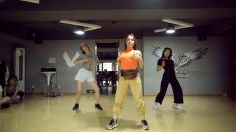 舞蹈成人爵士视频